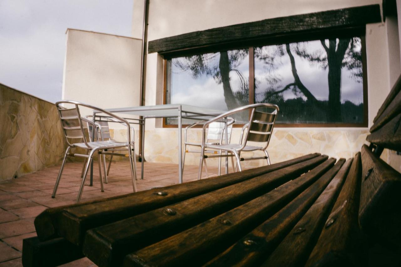 El Aprisco, Con Piscina Climatizada En Hueva-Guadalajaraヴィラ エクステリア 写真
